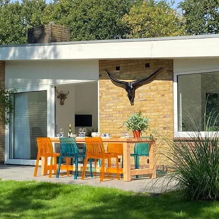 בית נופש Deining Sint Maartensvlotbrug